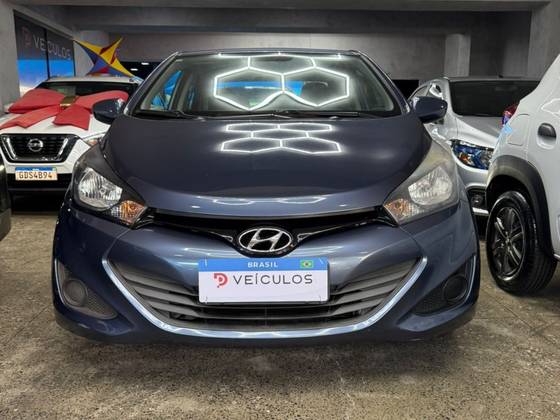 HYUNDAI HB20 1.6 COMFORT PLUS 16V FLEX 4P MANUAL HYUNDAI HB20 1.6 COMFORT PLUS 16V FLEX 4P MANUAL